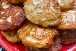 Готовим нежнейшие куриные котлетки с начинкой🍴🧀😋!  (Подойдёт и для ПП)