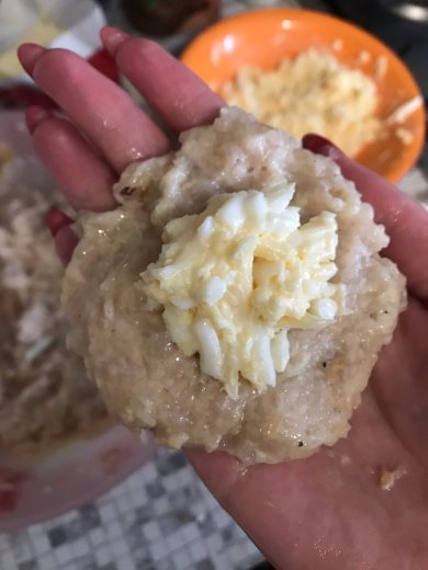 Готовим нежнейшие куриные котлетки с начинкой🍴🧀😋!  (Подойдёт и для ПП) - Шаг 6