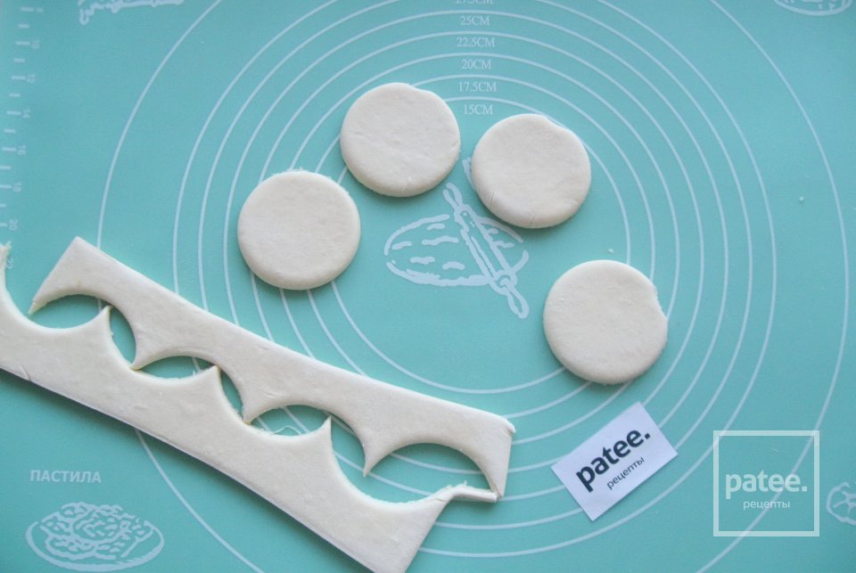 Слоеные башенки с кремом - Шаг 2