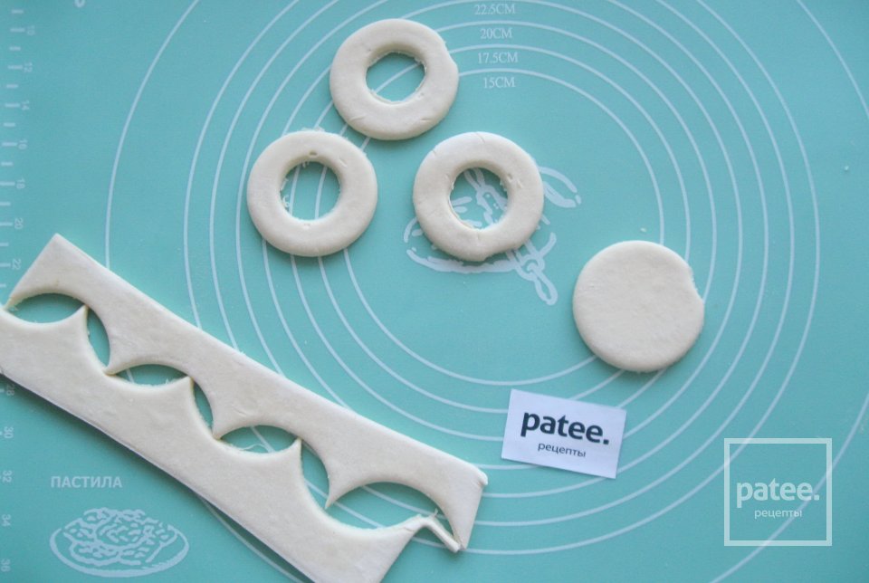 Слоеные башенки с кремом - Шаг 3