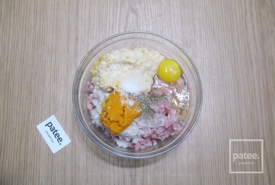 Котлеты из свинины с тыквой - Шаг 7