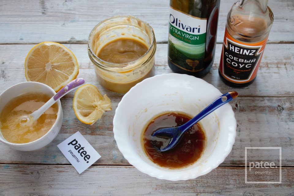 Рулька свиная в горчично-медовом соусе в духовке - Шаг 11