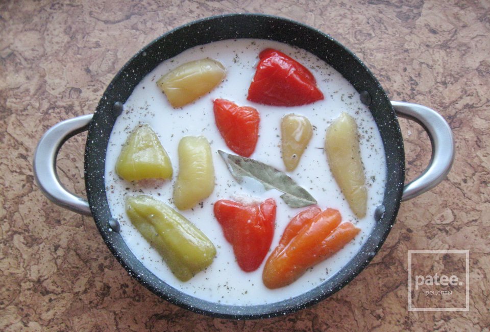 Фаршированный перец в сметанном соусе - Шаг 10