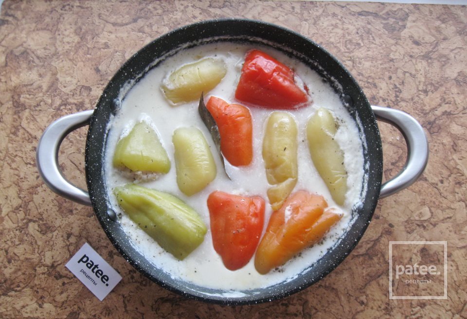 Фаршированный перец в сметанном соусе - Шаг 11