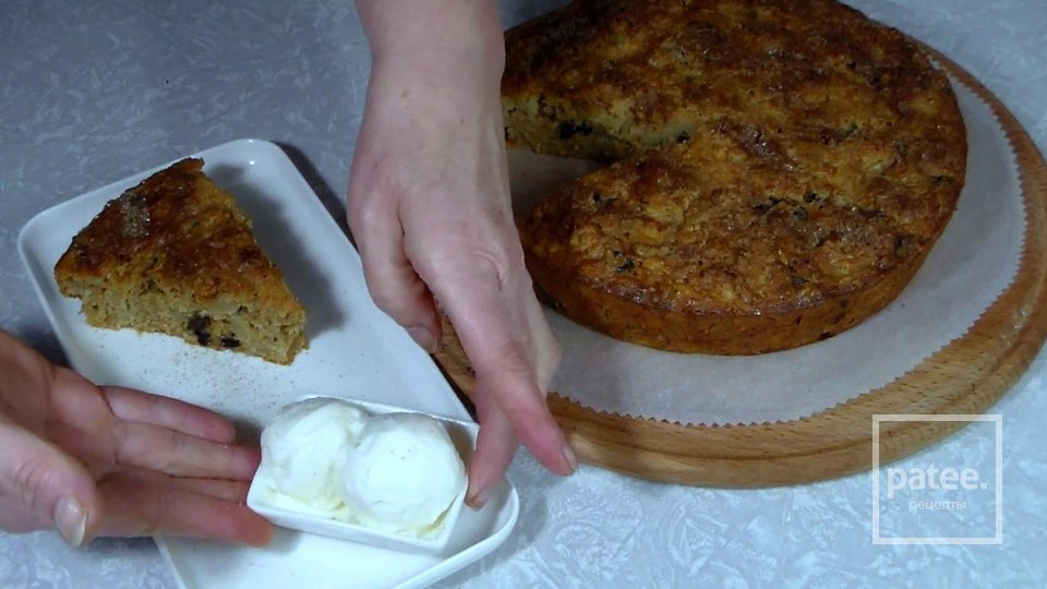 Пирог из овсяных хлопьев с яблоками и черносливом - Шаг 15