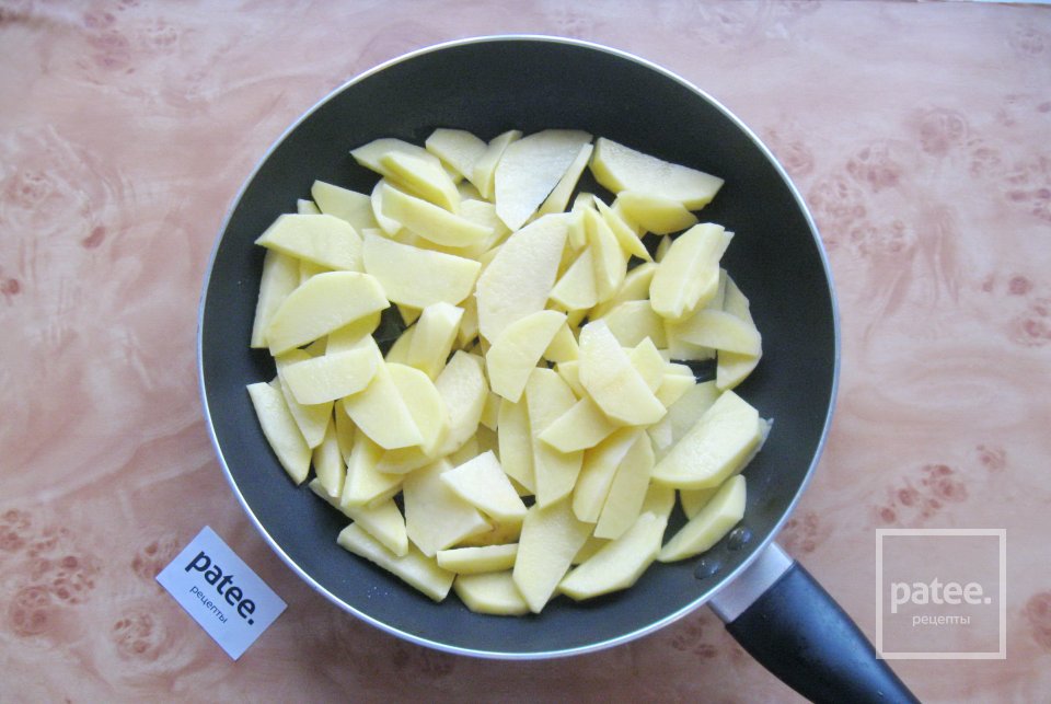 Омлет с картофелем и грибами - Шаг 2