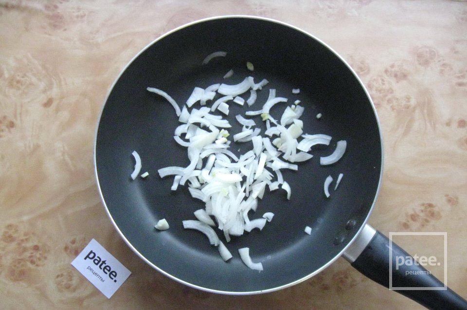 Куриное филе с шампиньонами и сливками - Шаг 2