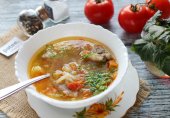 Щи с говядиной и свежей капустой