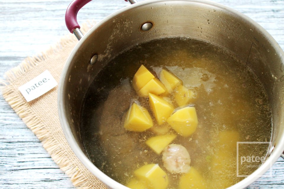 Щи с говядиной и свежей капустой - Шаг 9