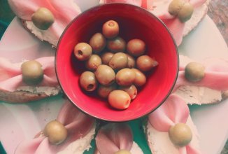 Бутерброды бантики