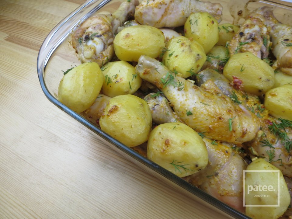 Курица с картошкой в духовке - Шаг 5