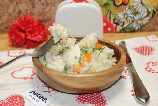 Куриная грудка с овощами и крупой