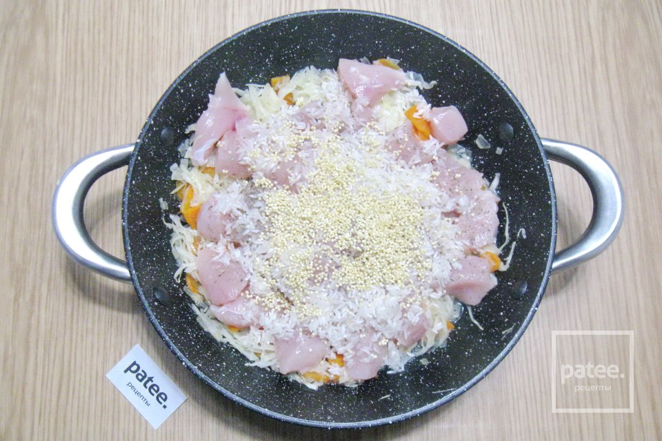 Куриная грудка с овощами и крупой - Шаг 7