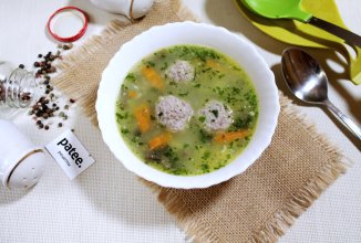Овощной суп с грибами, мясными фрикадельками и вермишелью