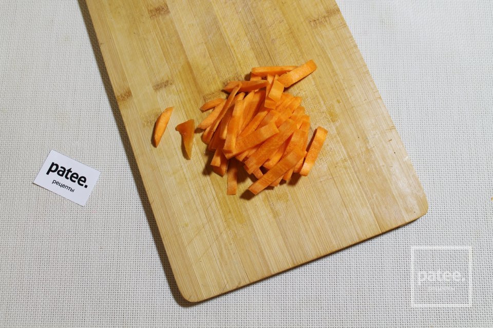 Овощной суп с грибами, мясными фрикадельками и вермишелью - Шаг 3