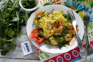 Плов с индейкой на сковороде