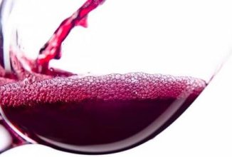 вино красное полусладкое