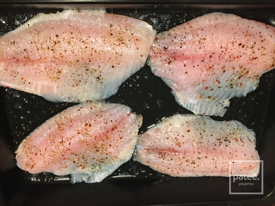 Рыба под розовым соусом. - Шаг 1