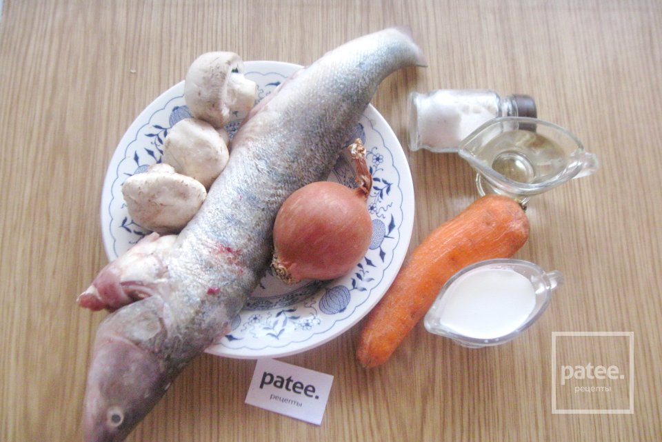 Судак в сливках с грибами - Шаг 1