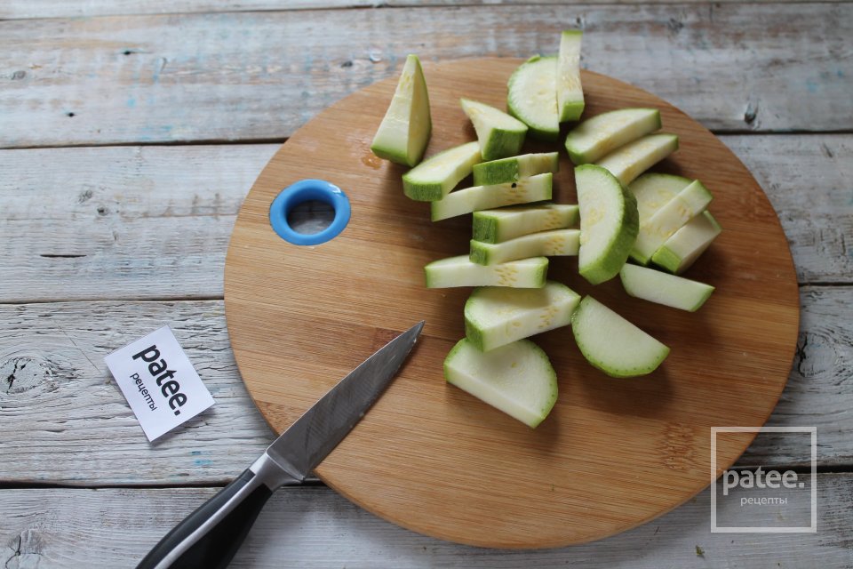 Кабачки, тушённые в сметане с тмином - Шаг 8