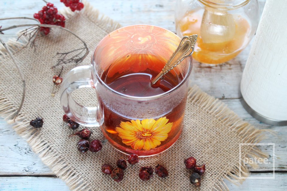 Мятный чай с калиной, имбирём и шиповником - Шаг 11