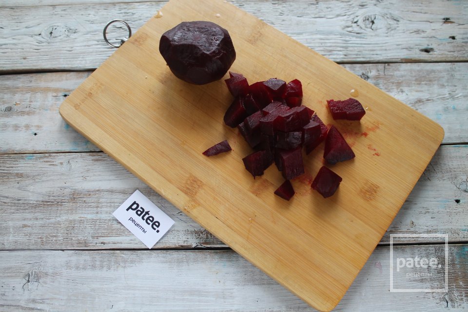 Салат со свеклой, курицей и апельсином - Шаг 5