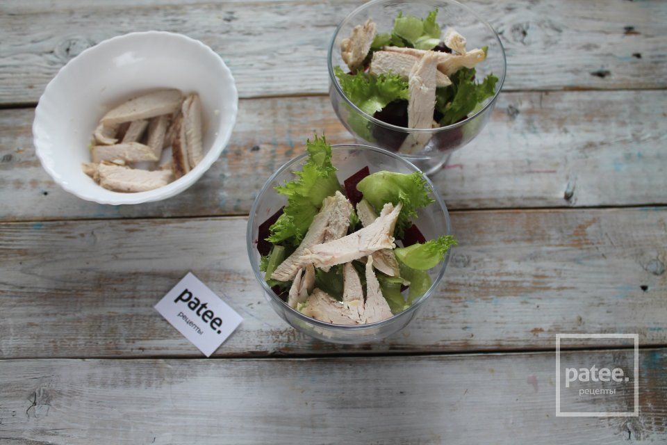 Салат со свеклой, курицей и апельсином - Шаг 11