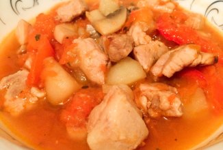 Жаркое со свининой и тыквой