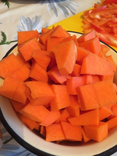 Жаркое со свининой и тыквой - Шаг 2