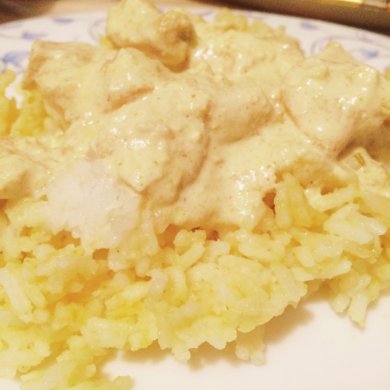 Курица карри с рисом и сливками
