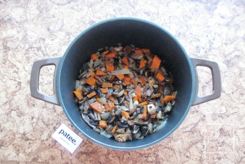 Грибное ассорти с картофелем и сливками - Шаг 7