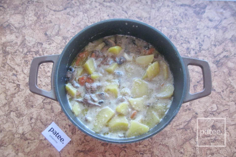 Грибное ассорти с картофелем и сливками - Шаг 10