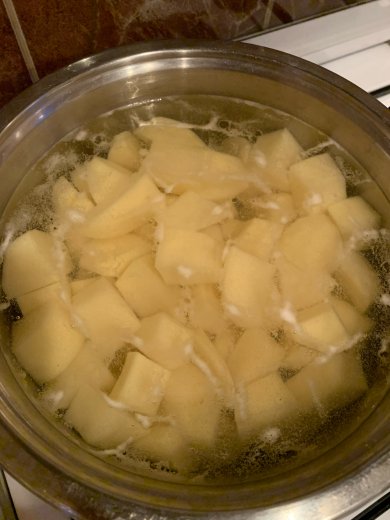 Украинские вареники с капустой на кефире - Шаг 1