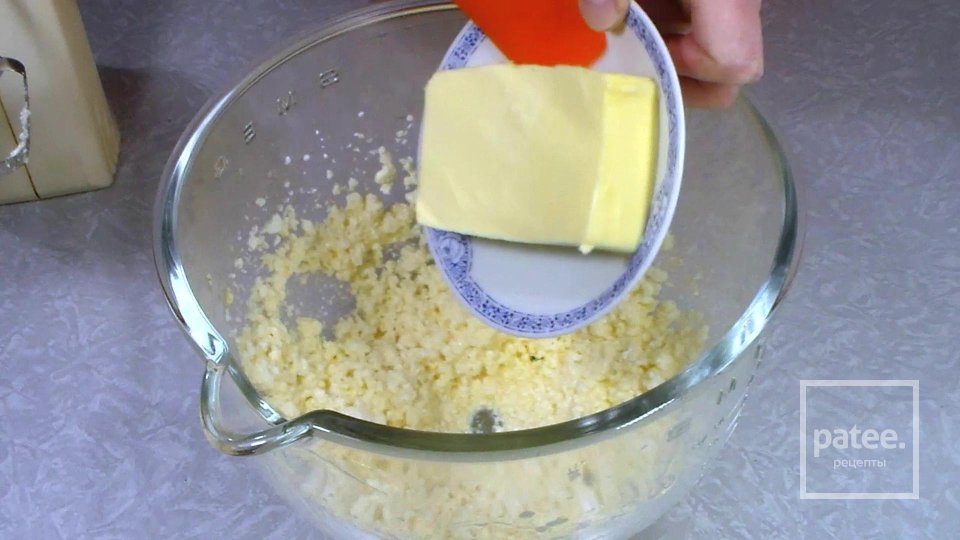 Яблочный пирог на творожном тесте - Шаг 3