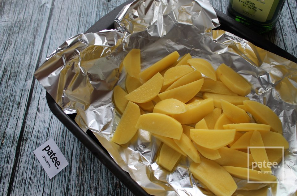 Карп с овощами в духовке в фольге - Шаг 7