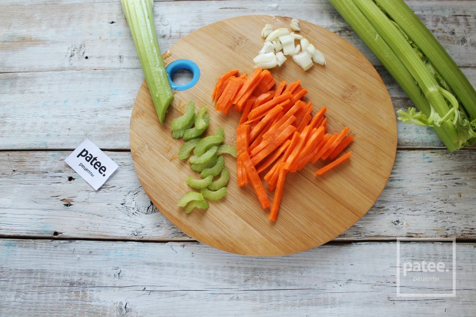 Вермишелевый суп с курицей и куркумой - Шаг 6