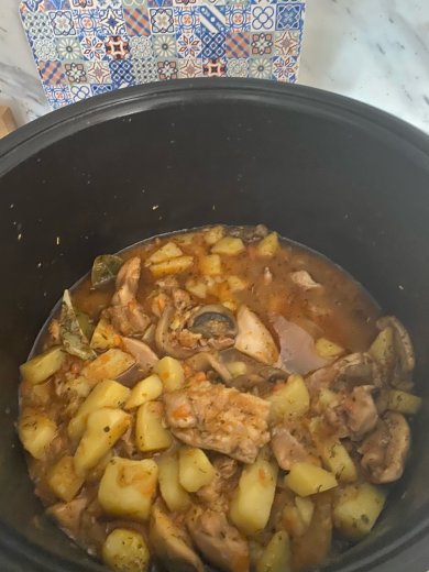 Картошка с курицей и грибами - Шаг 1