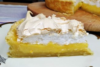 Апельсиновый пирог с меренгой