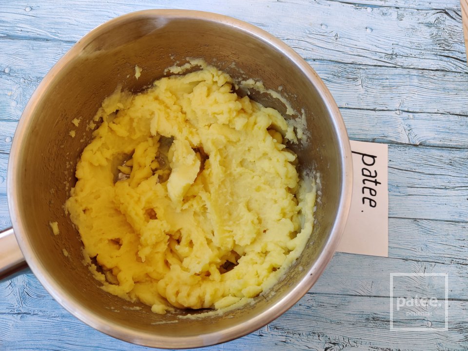 Треугольники с картофелем и грибами Хруст - Шаг 3