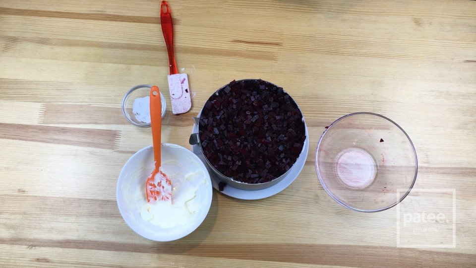 Слоеный салат Овощной торт - Шаг 11