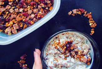 Гранола с шоколадом