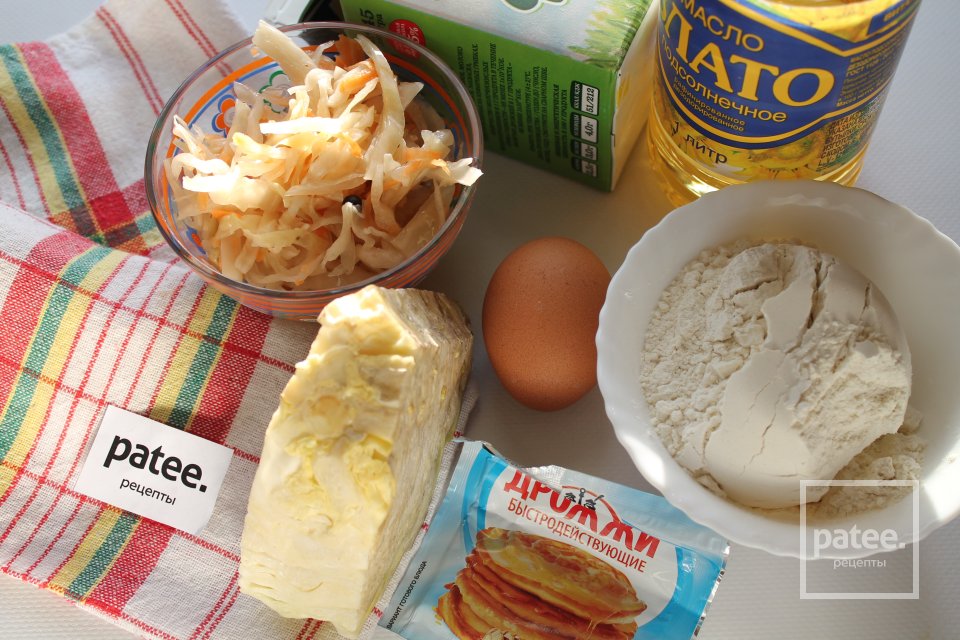 Дрожжевые пирожки с капустой - Шаг 1