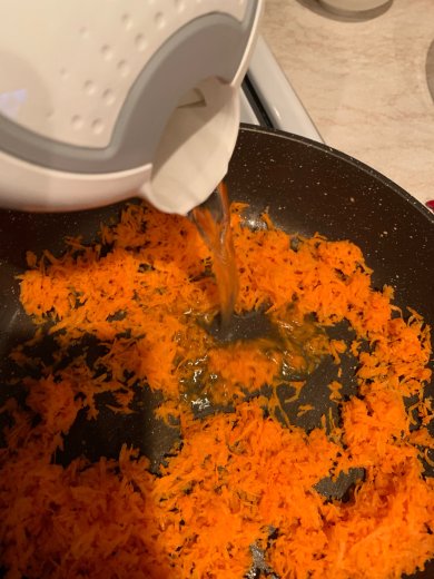 Оладьи из замороженных кабачков - Шаг 2