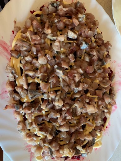 Салат сельдь под шубой - Шаг 5