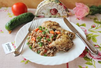 Курица с гречкой в рукаве в духовке