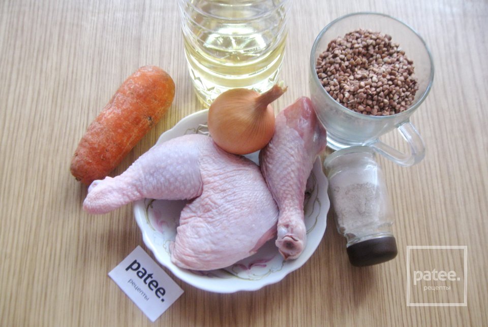 Курица с гречкой в рукаве в духовке - Шаг 1