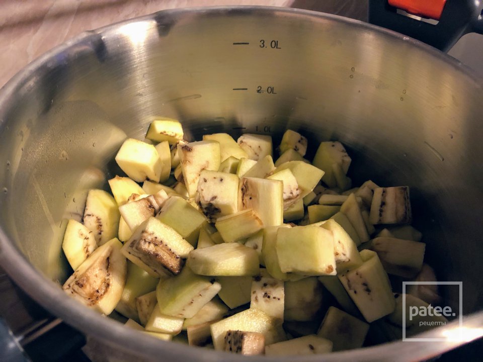 Репа, тушёная с баклажаном - Шаг 6