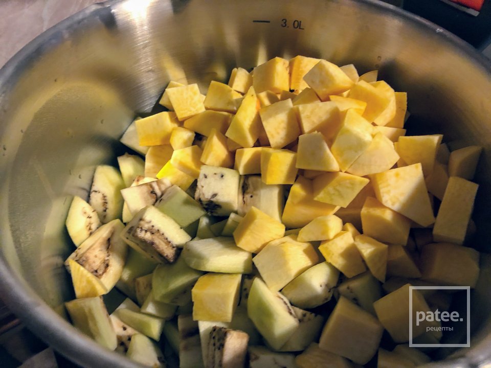 Репа, тушёная с баклажаном - Шаг 8