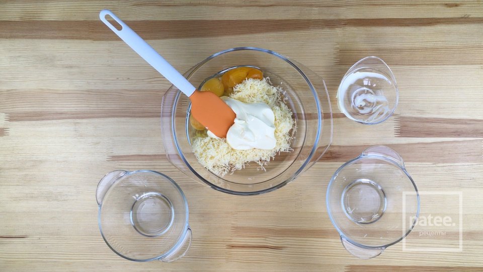 Сырный рулет с мясом - Шаг 1