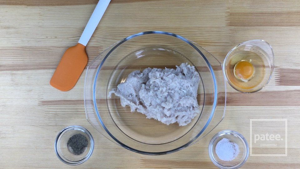 Сырный рулет с мясом - Шаг 2